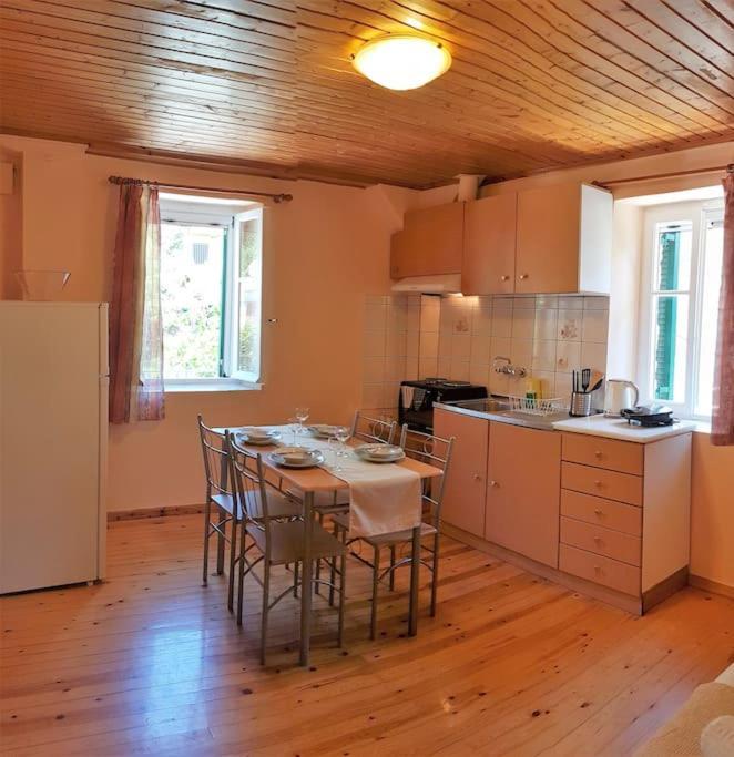 Karydia Apartments 4 Pers Lazaráta 外观 照片